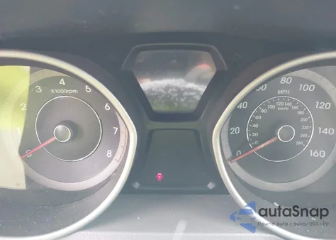 2016 Hyundai Elantra Se z USA, uszkodzony, nr VIN KMHDH4AE4GU632803